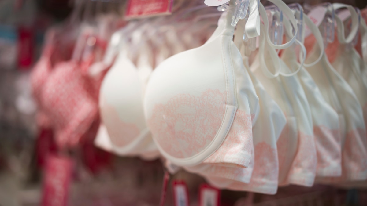 A french study suggests we shouldn't be wearing bras at all