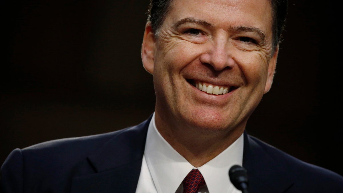 JamesComeySmile