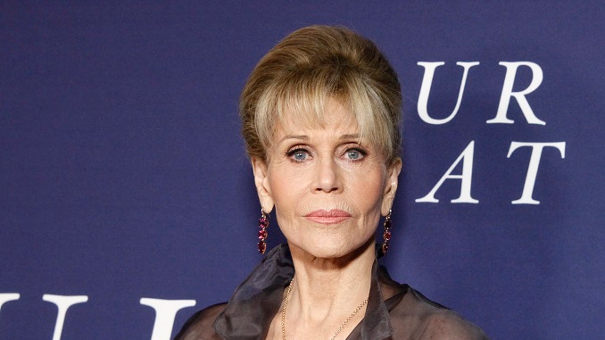 Jane Fonda Explains Why She Wanted Plastic Surgery But Hated It: 'I ...