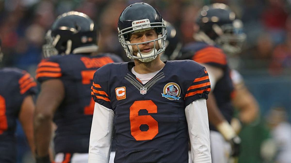 Jay Cutler responds to report that most Bears players no longer