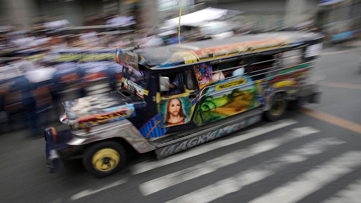 40be5e3d-jeepney