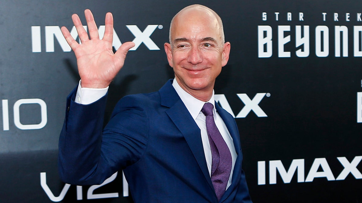 CEO of Amazon.com Jeff Bezos arrives for the world premiere of "Star Trek Beyond" at Comic Con in San Diego, California U.S., July 20, 2016. REUTERS/Mike Blake - RTSIYB9