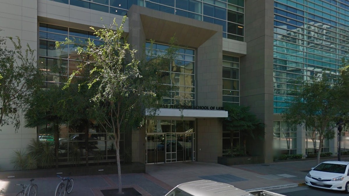 jefferson law school 325