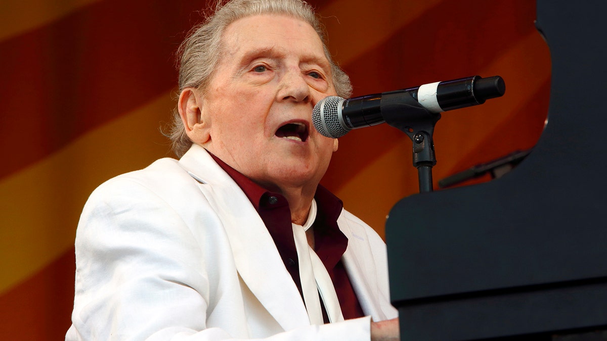 jerry lee lewis ap