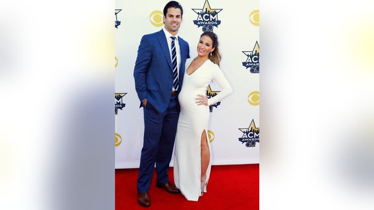 Jessie James & Eric Decker Arrive On Red Carpet At ACM Awards (Special Look)