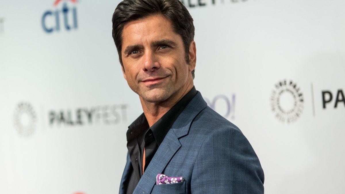 People-John Stamos