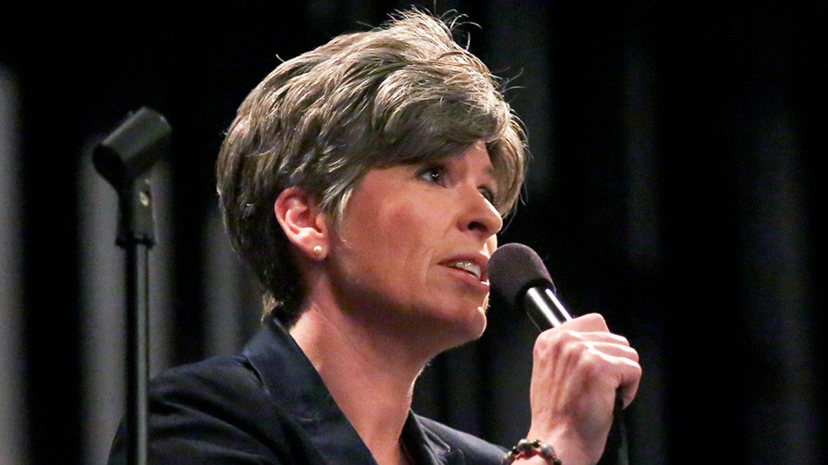 25a31433-Joni Ernst