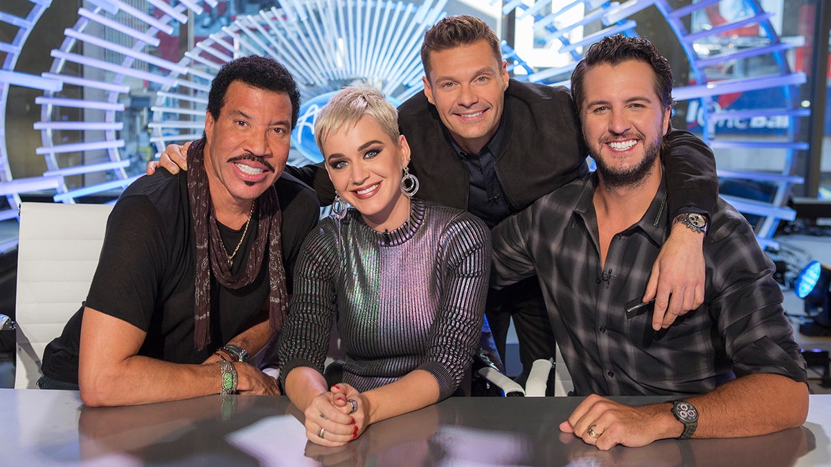 katy perry luke bryan american idol