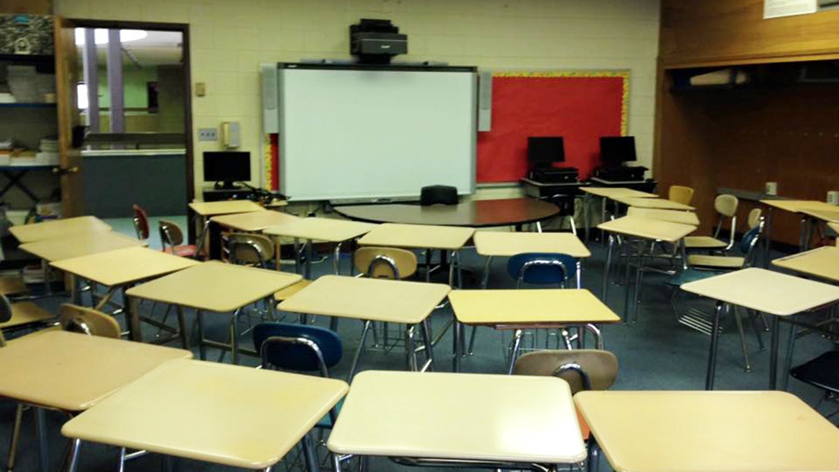 school with no homework policy kelly-school-classroom