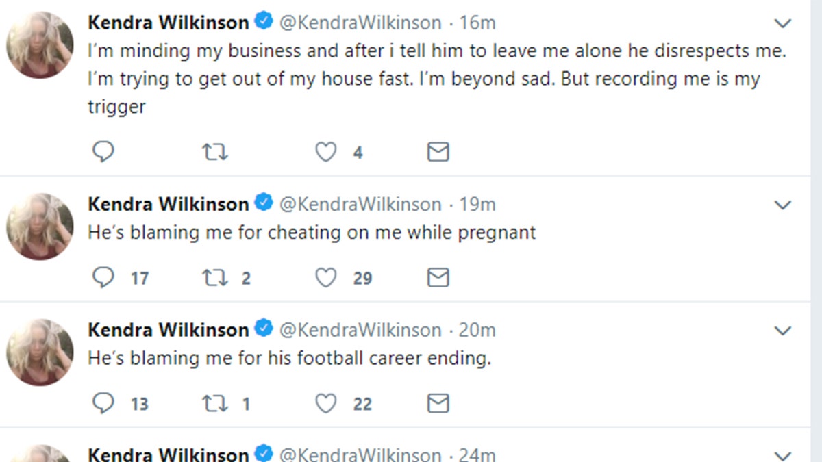 kendra wilkinson tweets