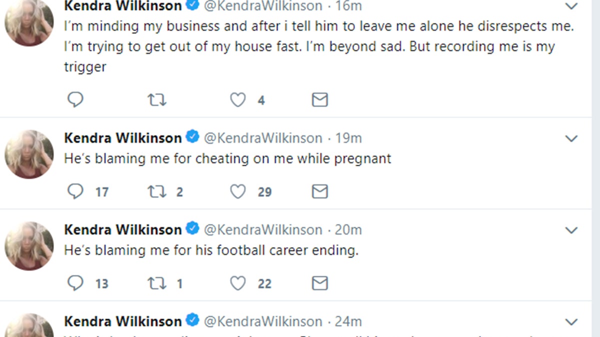 kendra wilkinson tweets