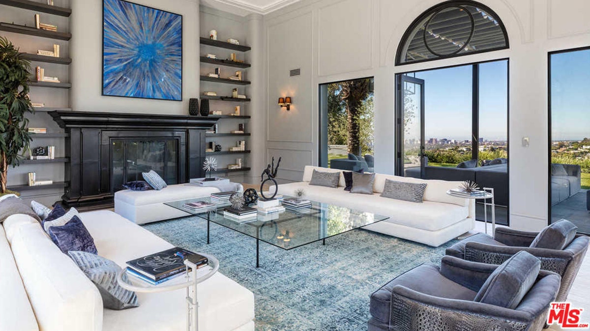 kylie jenner mansion interior