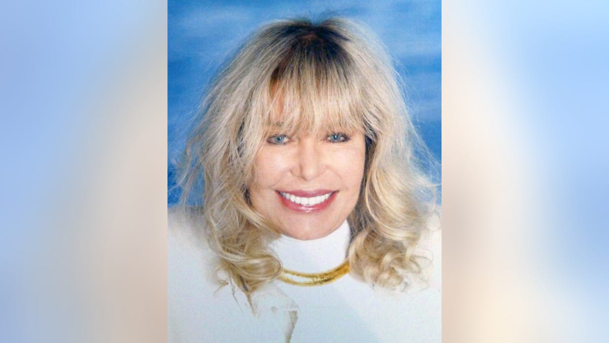 loretta swit head shot