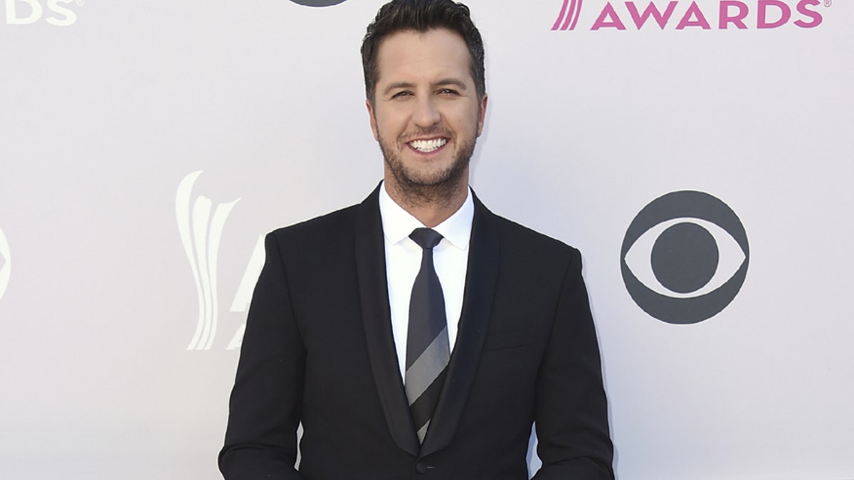 luke bryan acm ap