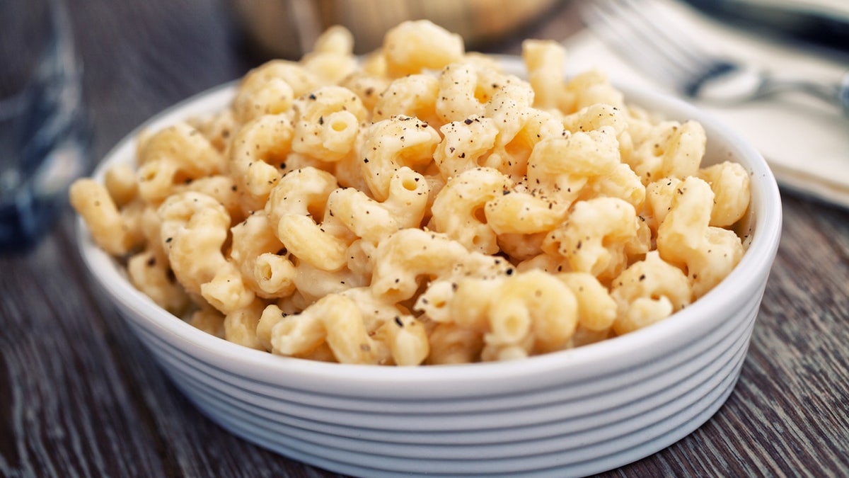 mac and cheese istock