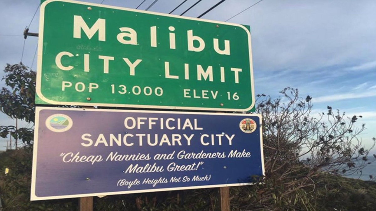 malibu-sign