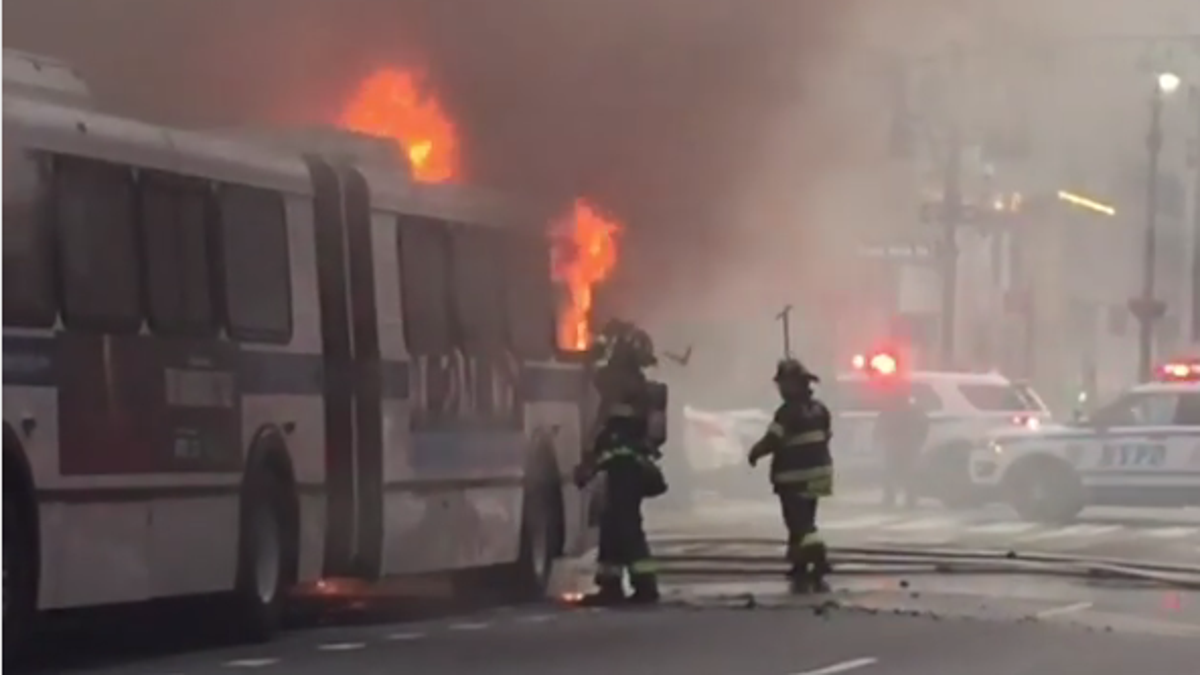manhattan bus fire 413