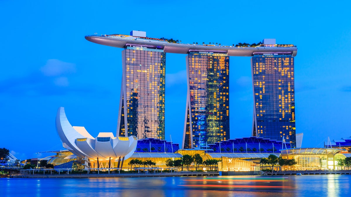 marina bay sands casino istock