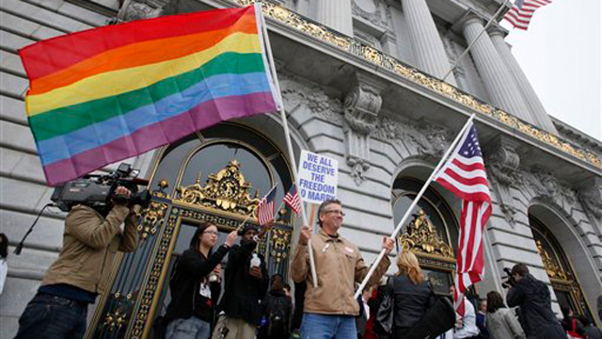 Appeals Court Rules California's Same-sex Marriage Ban Unconstitutional ...