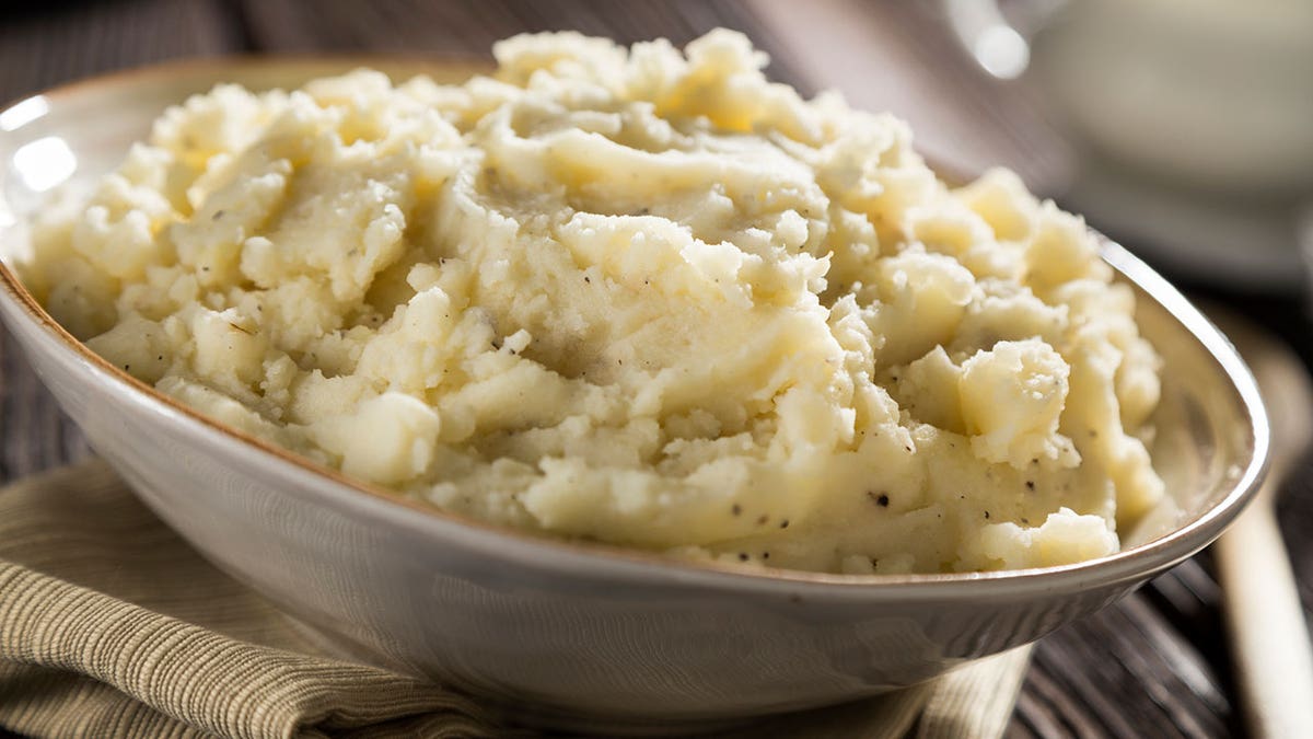 mashed potatoes istock
