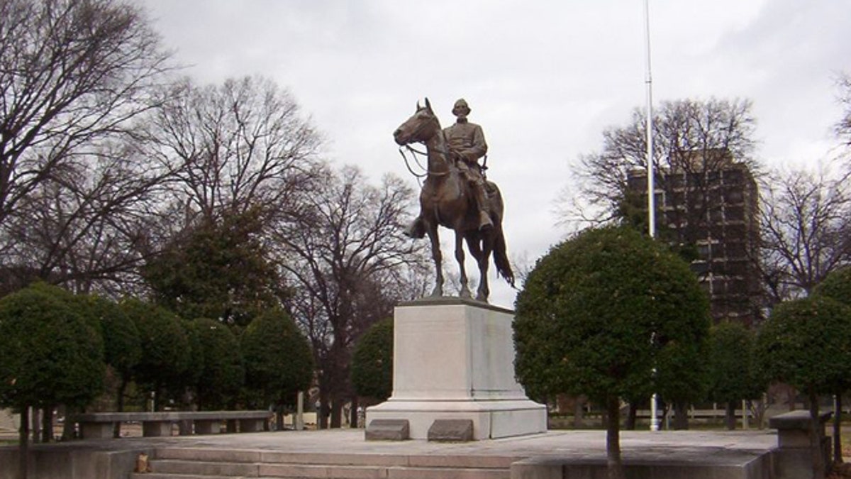 memphis statue wikimedia