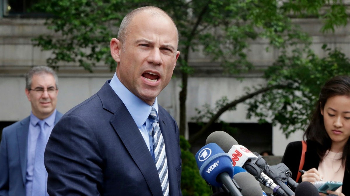 michael avenatti