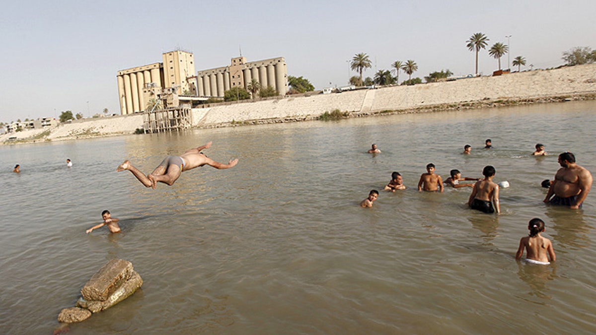 IRAQ-WEATHER-HOLIDAYS