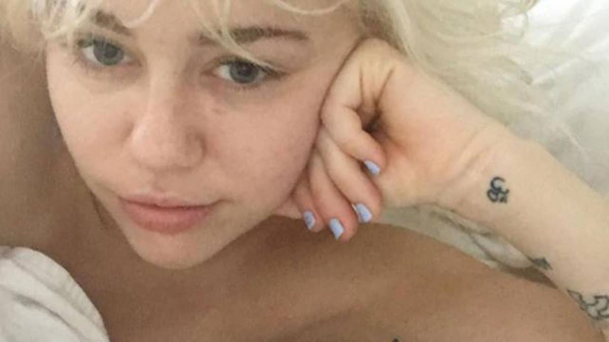 Miley Cyrus Has Three New Tattoos | Miley tattoos, Tattoos, Sleeve tattoos