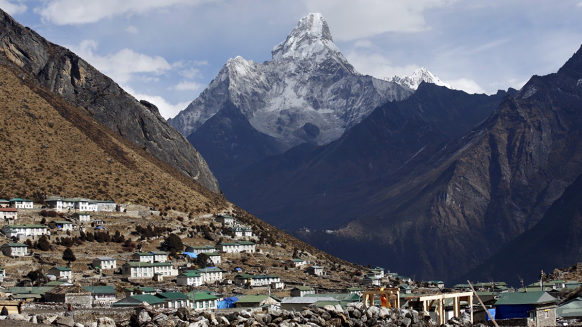 Mount Everest visitors complex