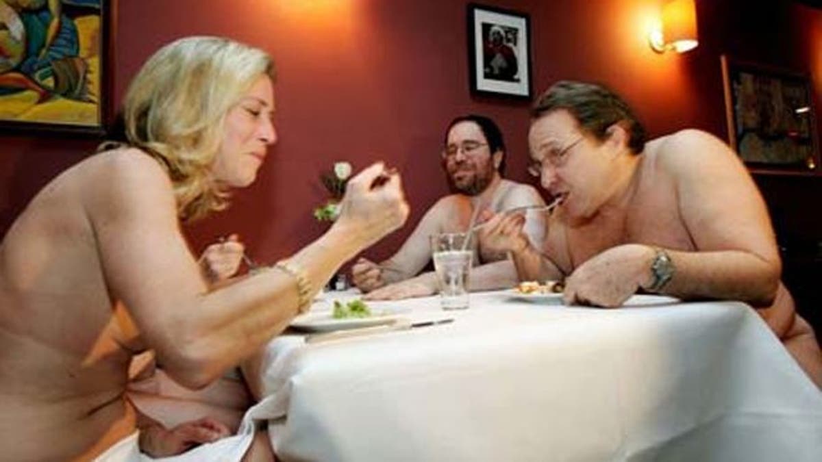 10 rules for naked dining: The etiquette of nude resorts | Fox News