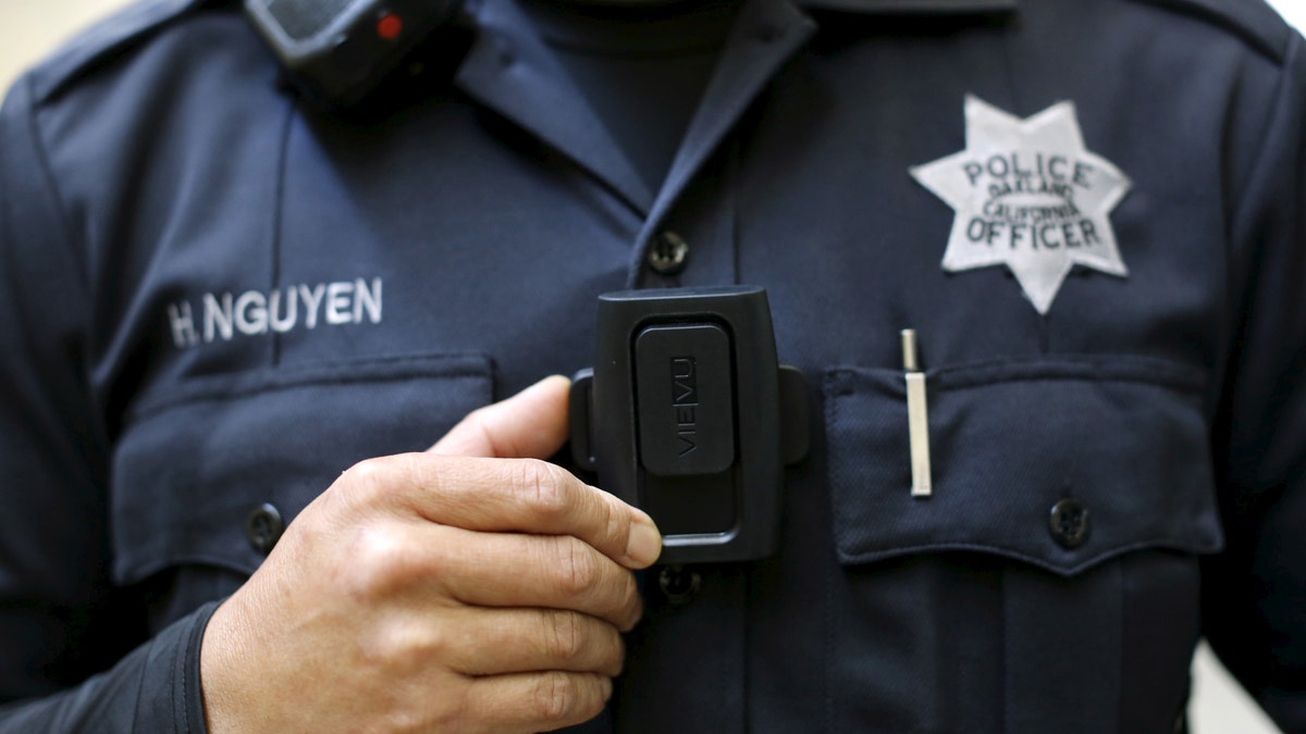 OaklandPoliceCamera
