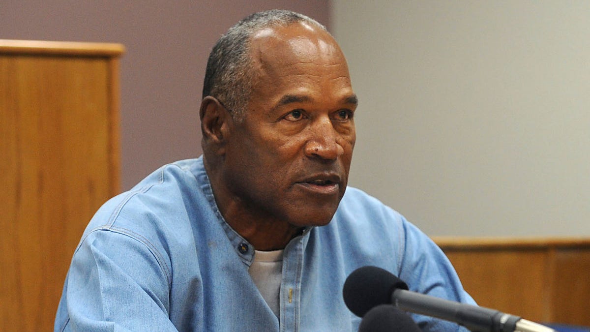 Since release, O.J. Simpson a man about town in Las Vegas | Fox News