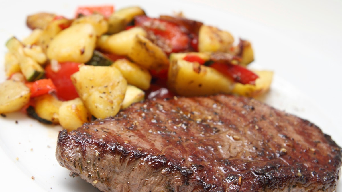 Beef steak with potaoes and mixed vegetable