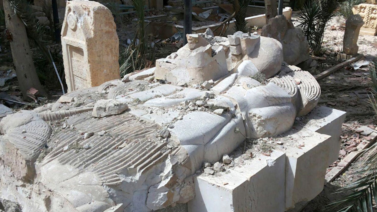 palmyra-statue-destroyed