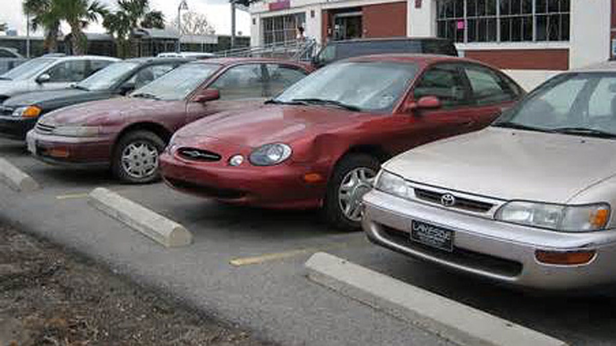 Gubernur Tennessee Mengubah Undang-Undang ‘Senjata di Tempat Parkir’ untuk Melindungi Pekerja