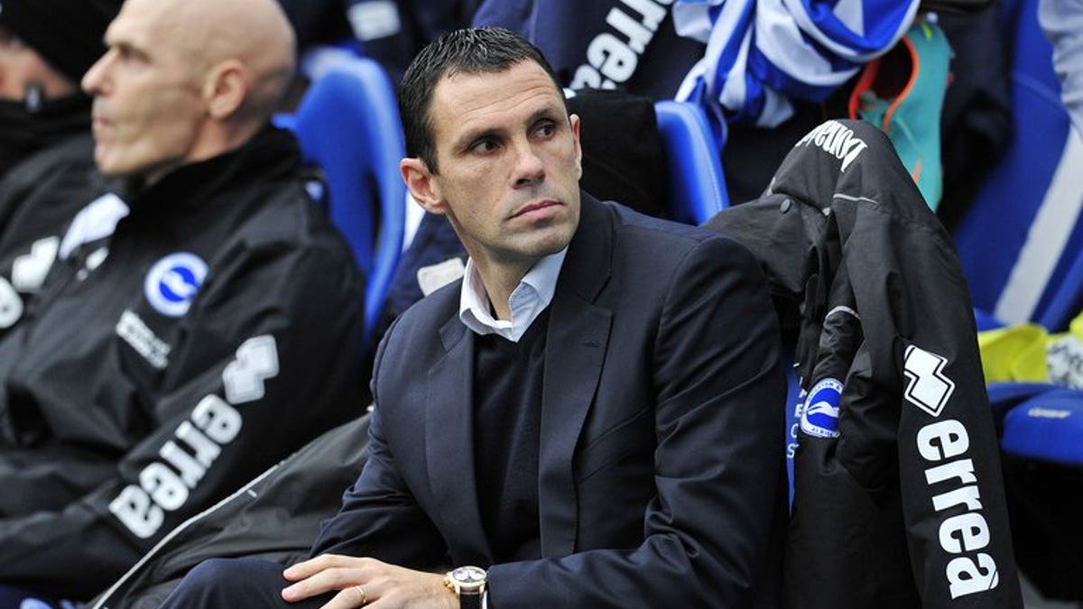 Poyet dipecat oleh Brighton – langsung di TV