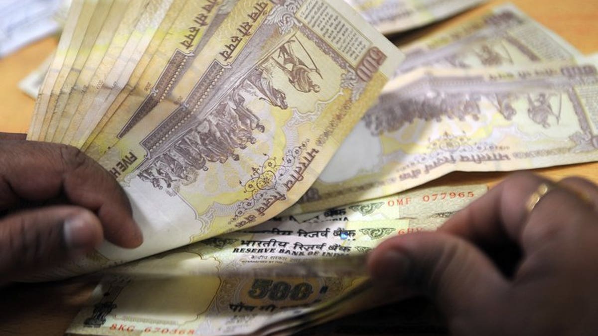 Sektor jasa India menyusut untuk pertama kalinya dalam 2 tahun