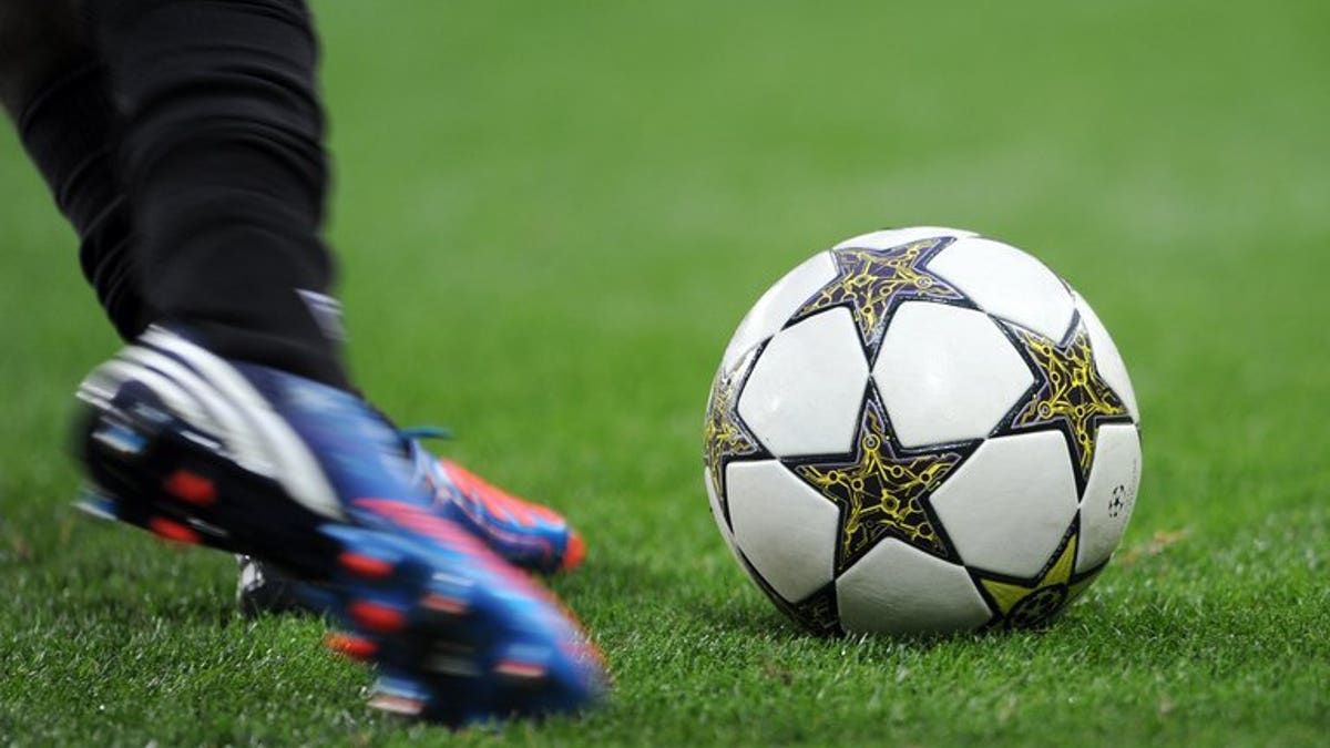 Enam yang didakwa dalam penyelidikan pemasangan pertandingan sepak bola Australia