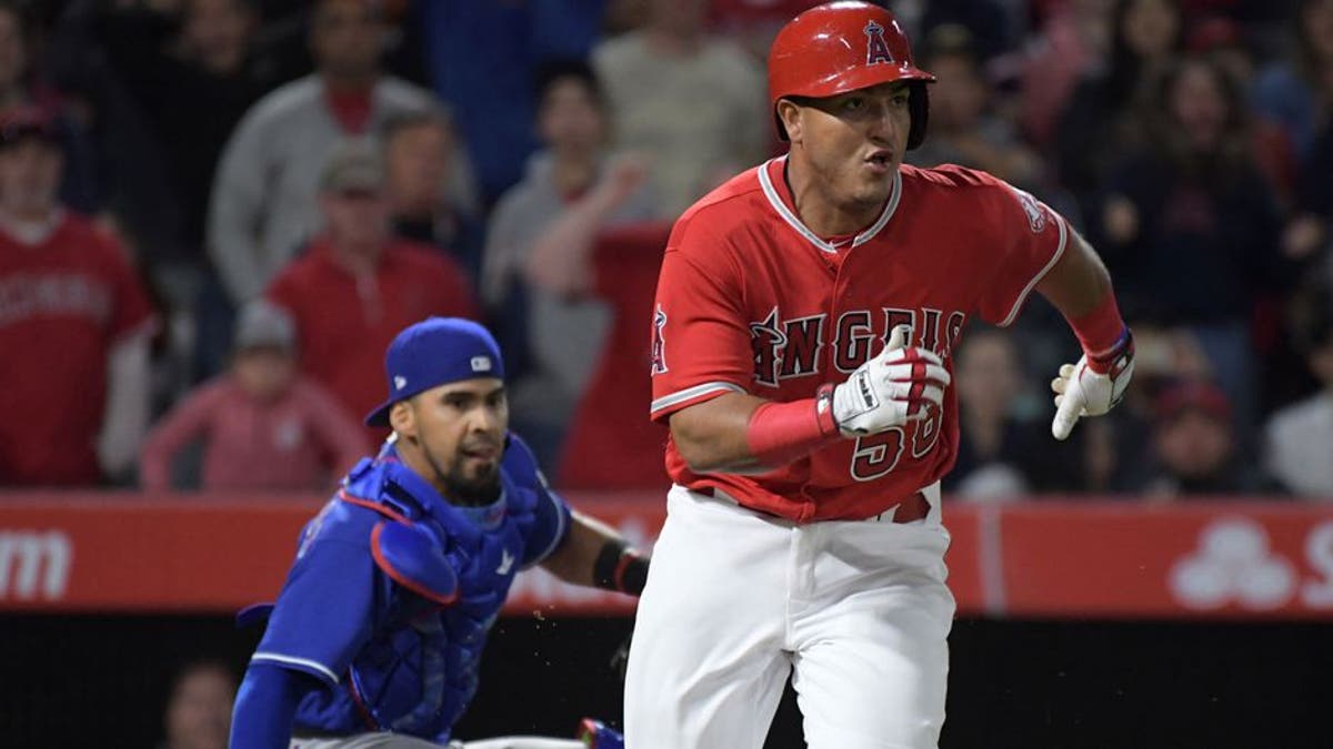 Pukulan keras Perez memberi Angels kemenangan 6-5 atas Rangers dalam 10 pertandingan