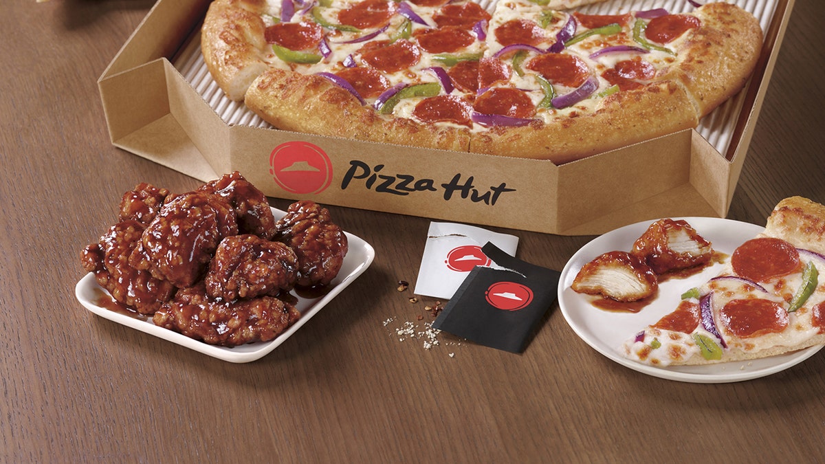 pizza hut wings pizza hut