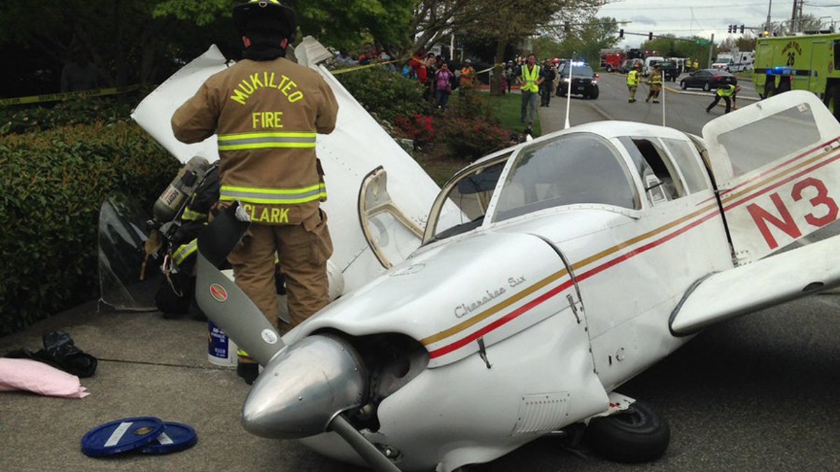 Plane crash Mukilteo police