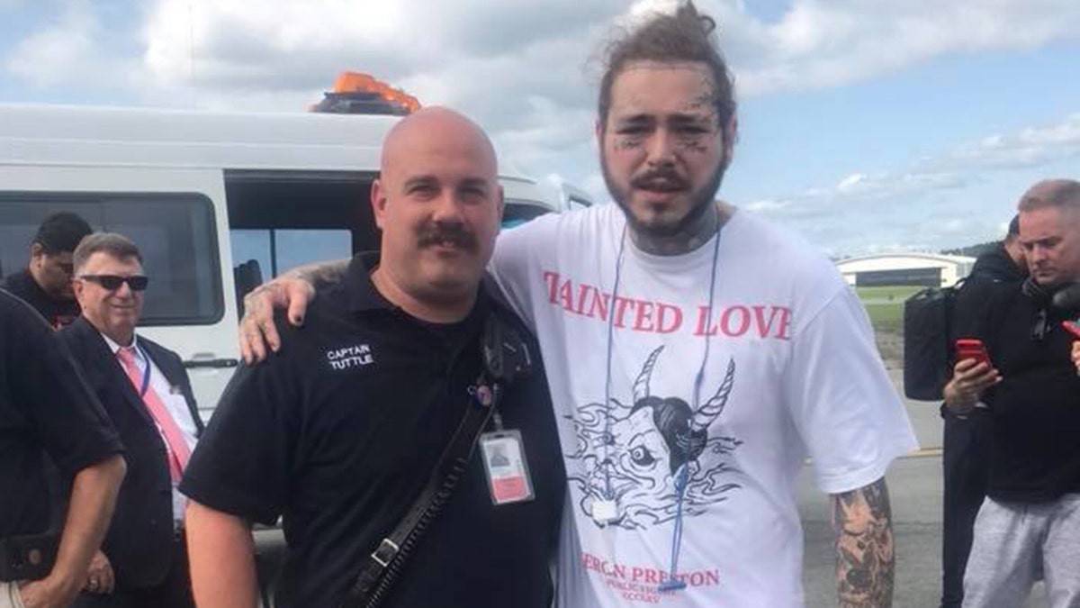 Post Malone Plane 1 (Facebook)