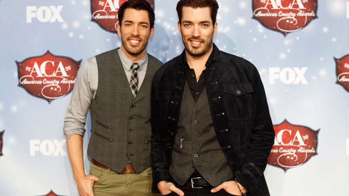 Drew Scott (L) and Jonathan Scott from the HGTV series 