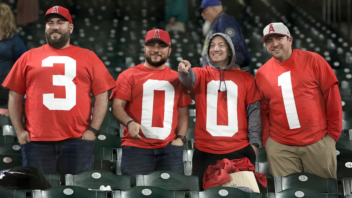 pujols fans