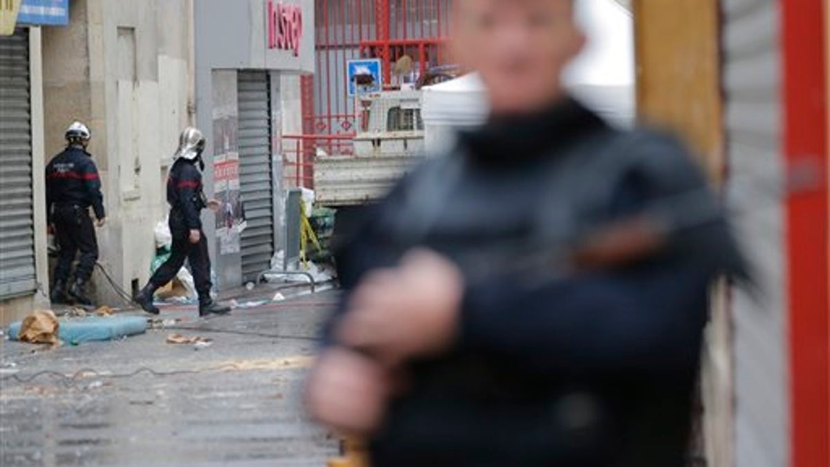 f617cc22-APTOPIX France Paris Attacks