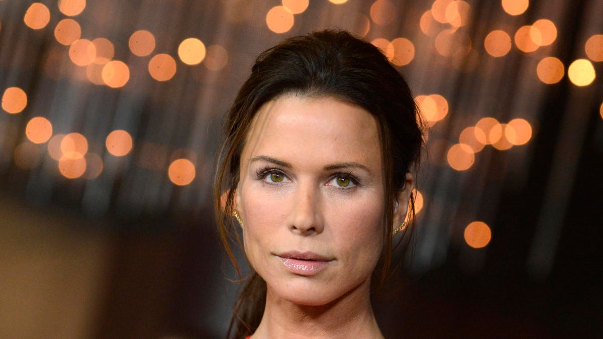 Last Ship Star Rhona Mitra Saving The World On And Off Screen Fox News