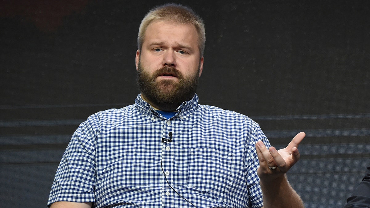 Robert Kirkman 73017