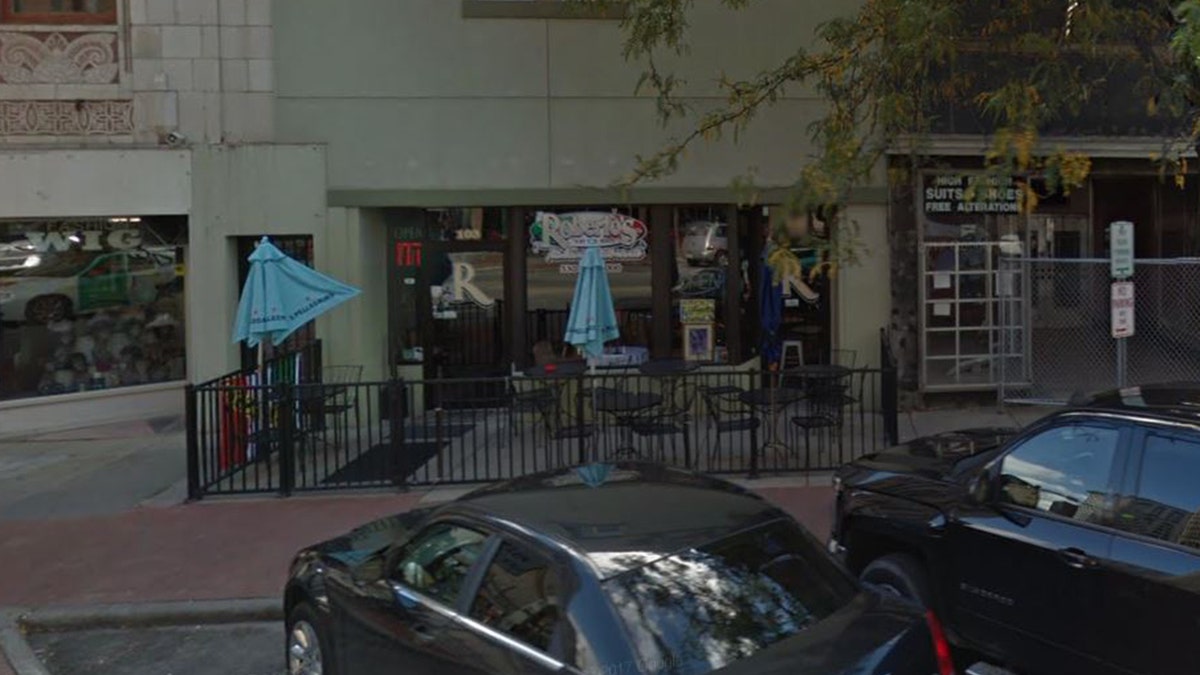 Roberto's restaurant Google maps