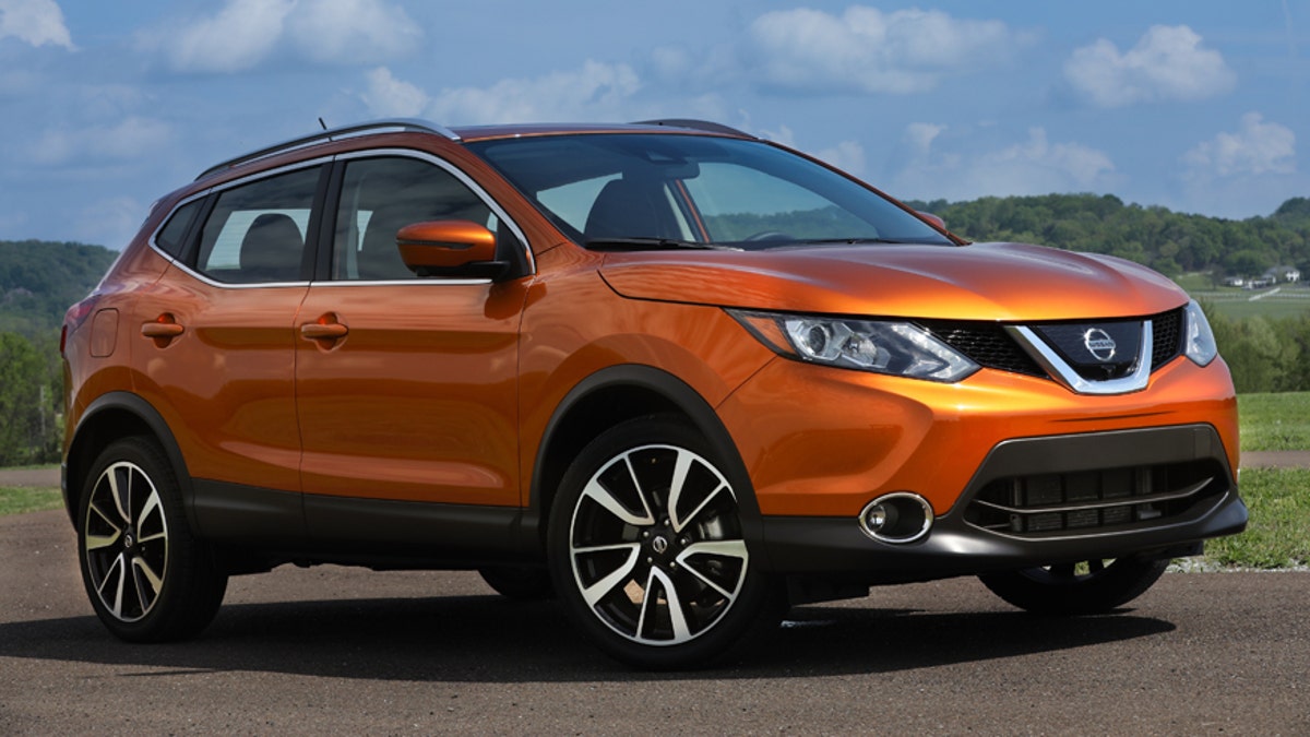 nissan rogue sport