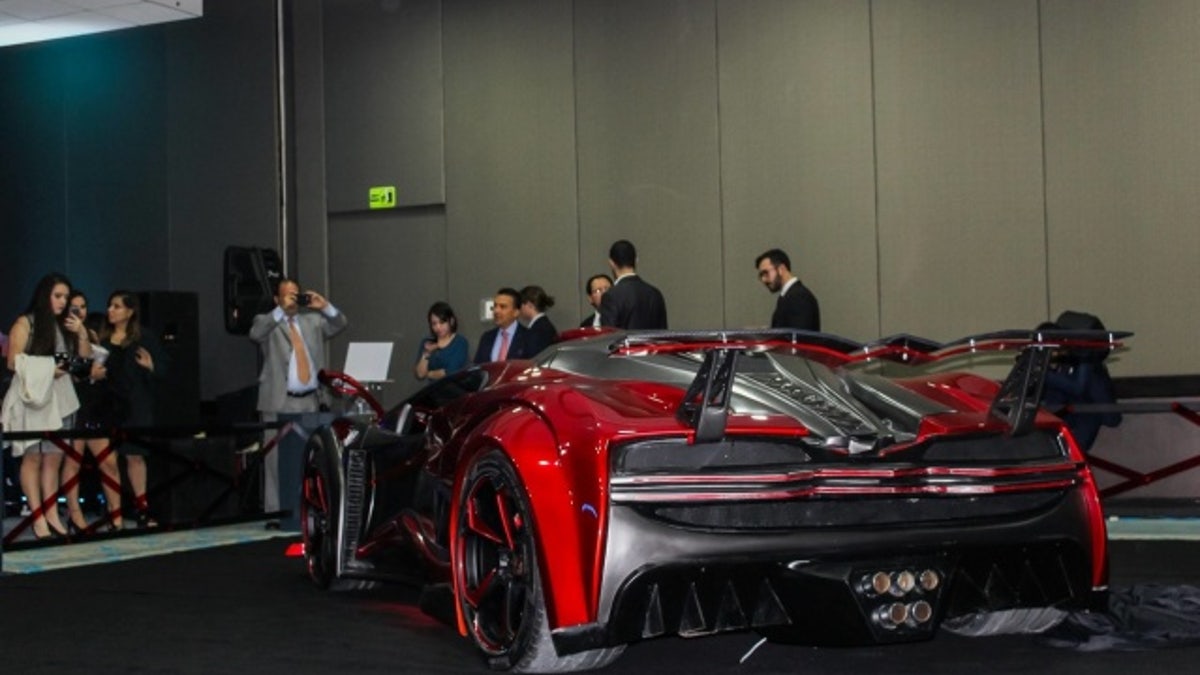 Hypercar atau vaporware?  Eksotis 1.400 hp ini terbuat dari busa logam yang dapat diregangkan